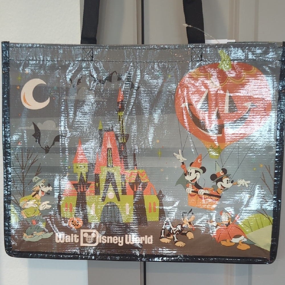 Disney World Halloween Tote Bag NWT